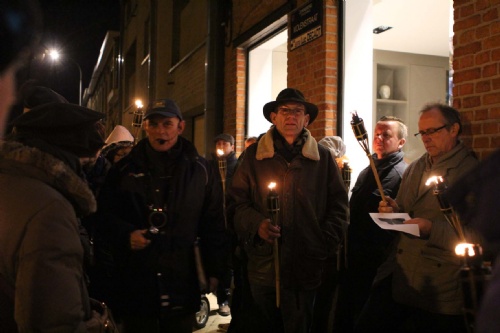 11 10 16 Fakkeltocht